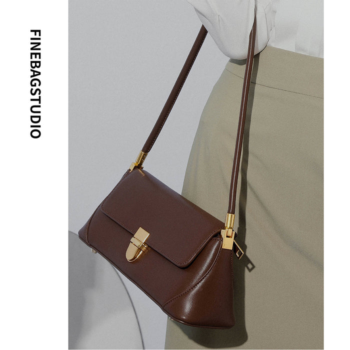 FinebagStudio Retro Baguette Shoulder Bag - finebagstudios