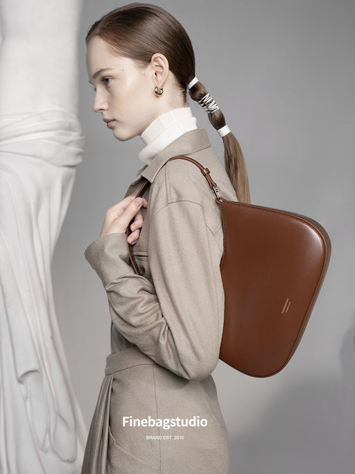 FinebagStudio Leather Baguette Shoulder Bag