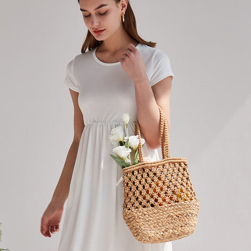 White store straw handbags