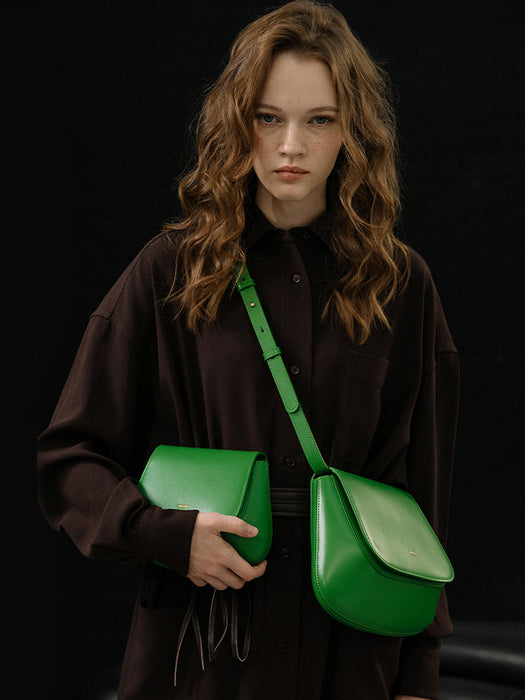FinebagStudio Retro Leather Crossbody Bag