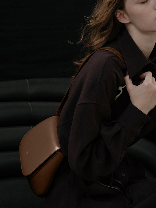FinebagStudio Retro Leather Crossbody Bag