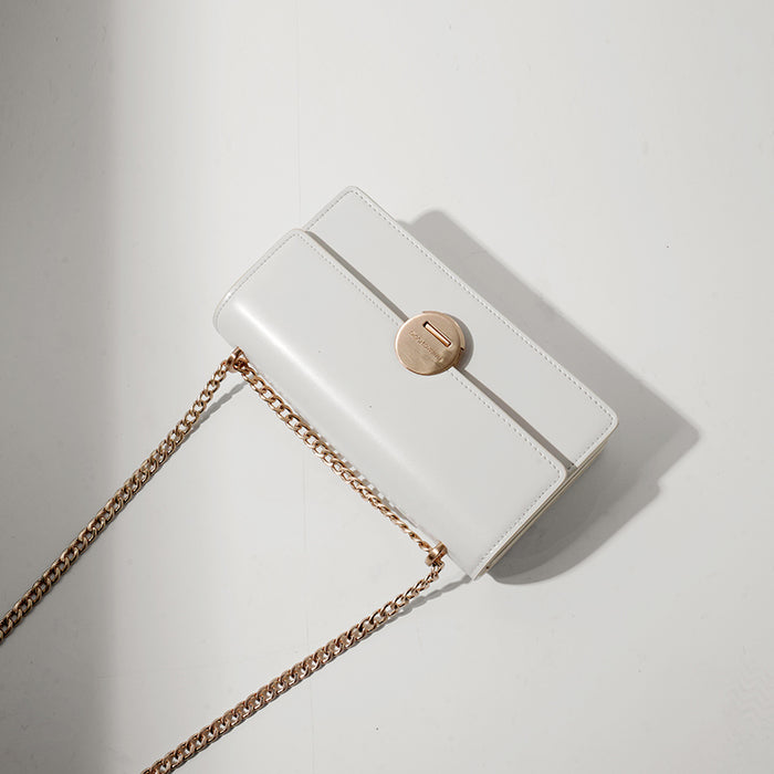  Chain Shoulder Bag